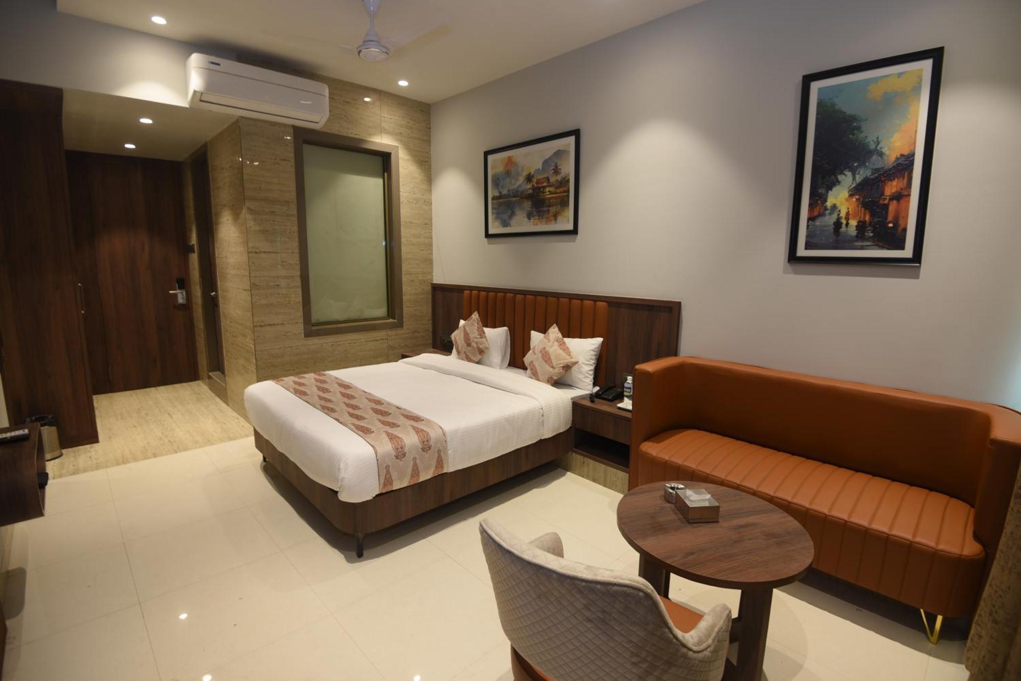 Vishnu Krupa Executive Rooms Virār Exterior photo